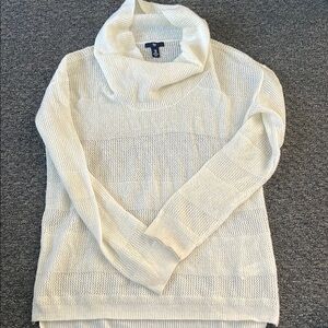 Gap women’s sweater